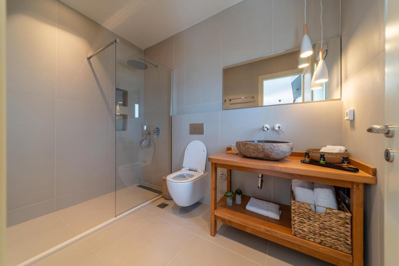 Thea Beachfront Suites In Lourdas Beach Lourdata  Ngoại thất bức ảnh